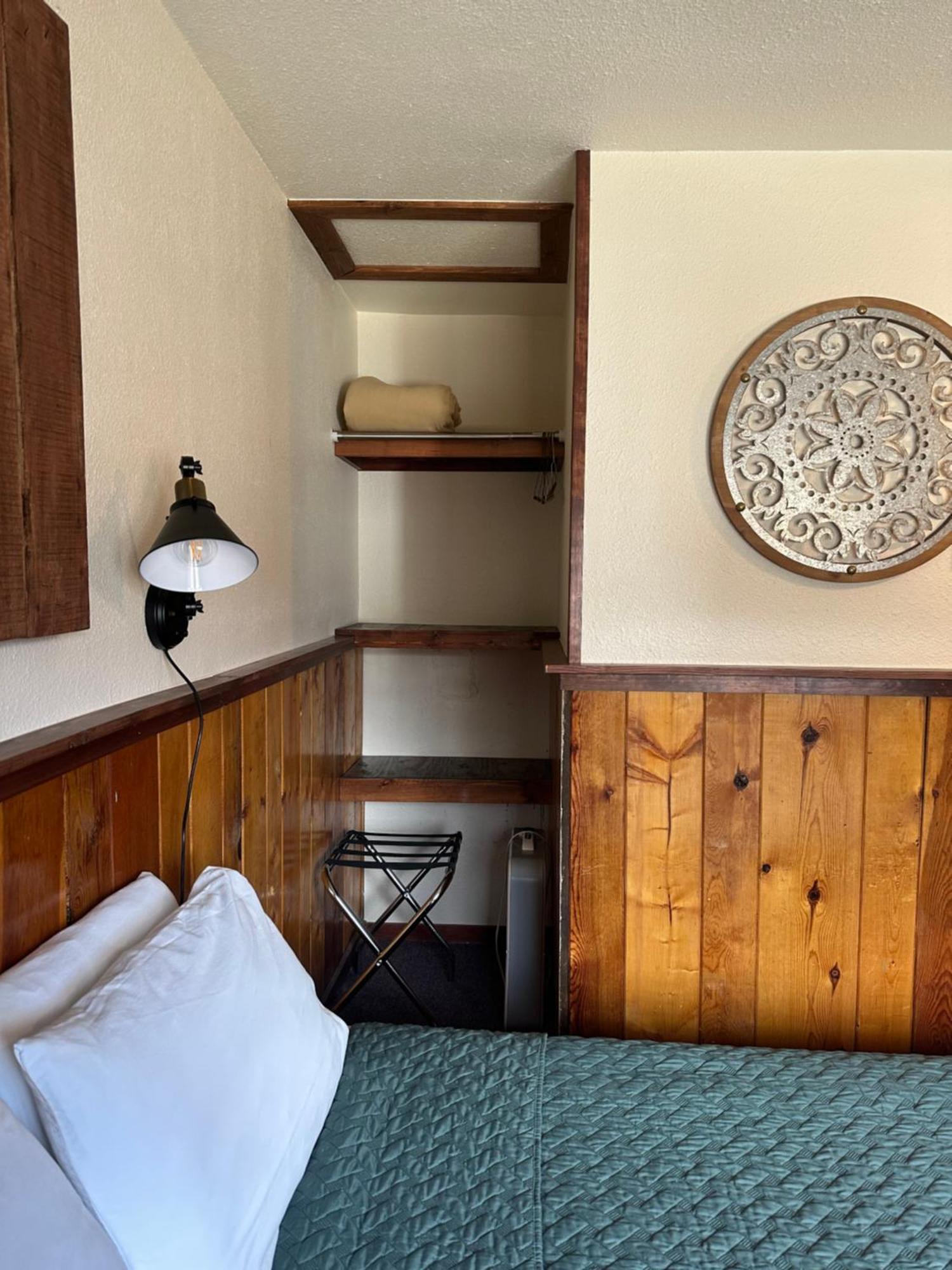 Deer Lodge ريد ريفر الغرفة الصورة